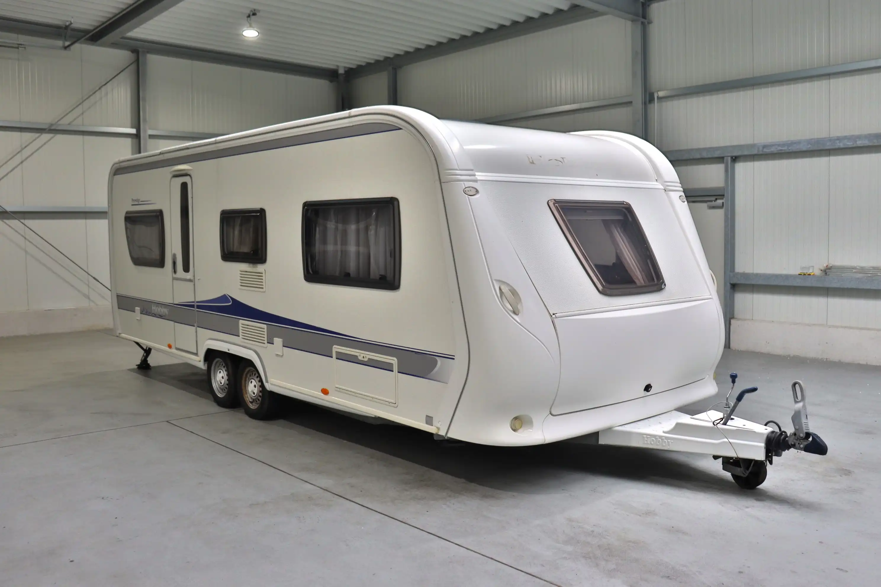 HOBBY Prestige 610 UL Wohnmobil gebraucht kaufen